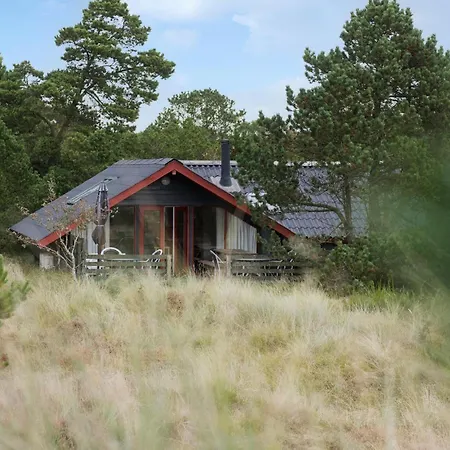 4 Bedroom Lovely In Casa de Férias Blåvand