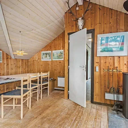 4 Bedroom Lovely In *