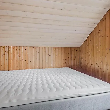 Prachtig Met 4 Slaapkamers In