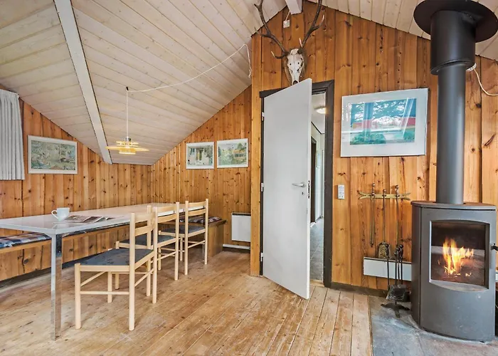 4 Bedroom Lovely In *